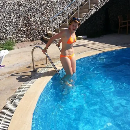 Deniz 4*