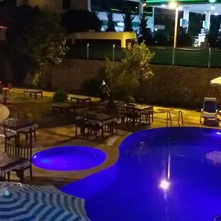 Отель Deniz 4*